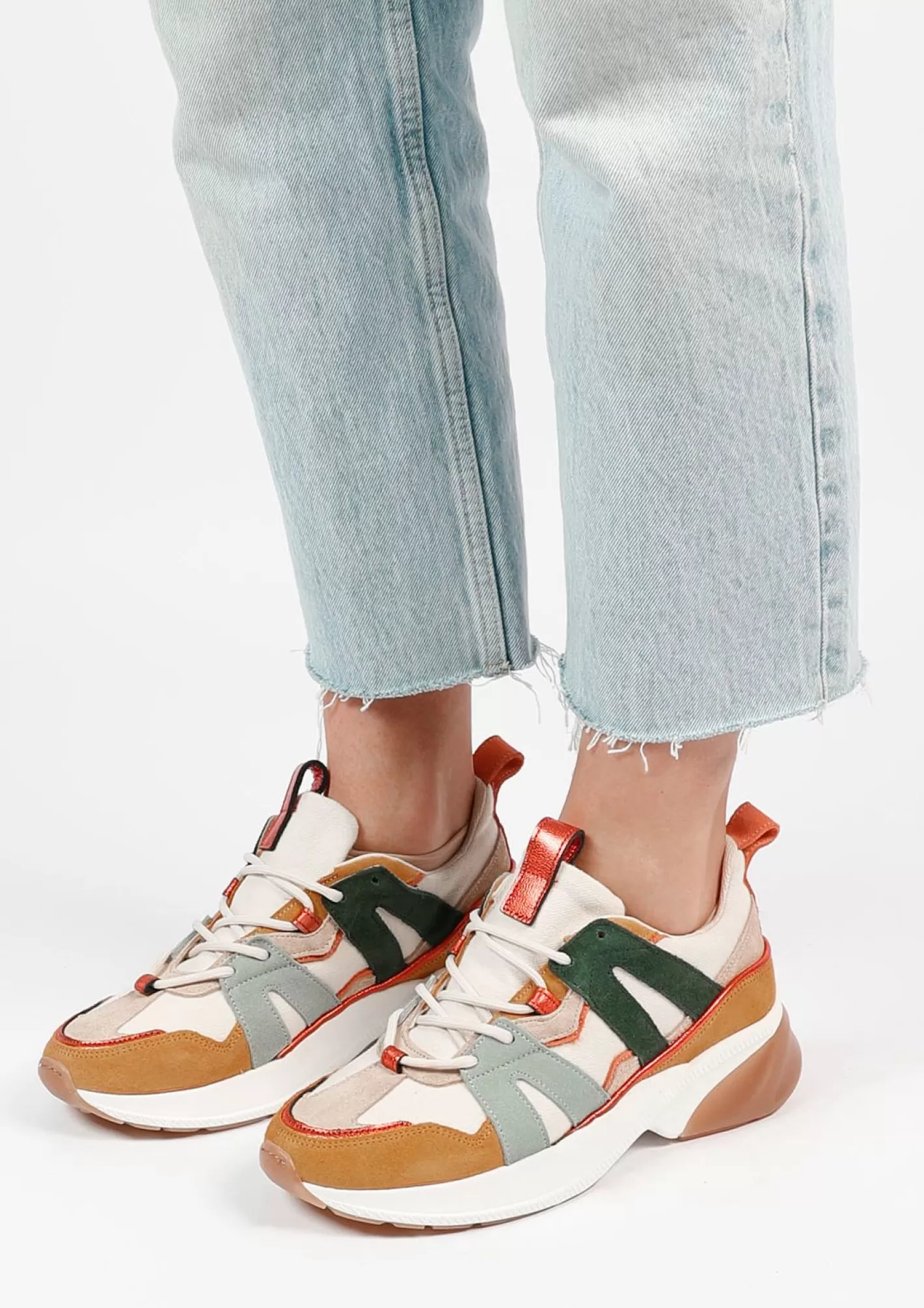 Baskets En Daim Avec Details Colores - Marron<Sacha Online